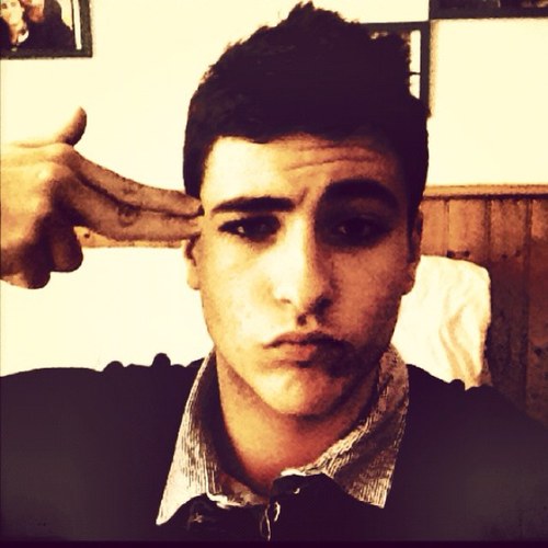 My Hearts Stops When You Look At Me...♥
This is the story of a Boy,Who loves Boys.