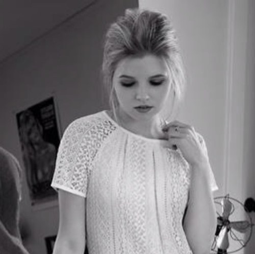 Hi I'm Lucy Mulvoy-Ten Patterson! |17|Professional model, actress and singer| |Goes to a boarding school| |Dating @AustinE_4RP| |RP|