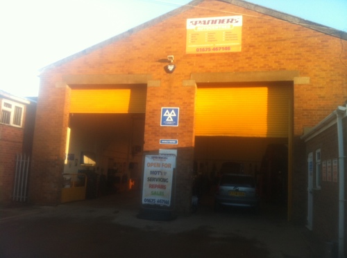 WELCOME TO SPANNERS AUTOCENTRES WE OFFER A PROFESSIONAL AND FRIENDLY SERVICE FROM OUR TEAM OF DEDICATED QUALIFIED MECHANICS.
TEL: 01675467146