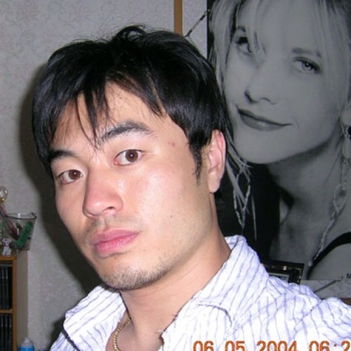 26살에 장애를 입구살아가는 중생이올시다.
현재는 32살 좋은시절 다 보내구.....