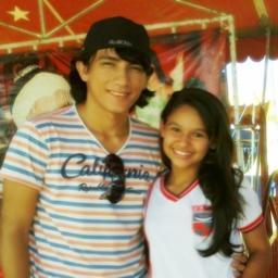 iuk , Sara Vitória, 12 anos, flamenguista,orgulhosa, antipática, maluca, MM: @eduardaregis_ , segue ai !http://t.co/yVCDqcMU, pergunta ?
