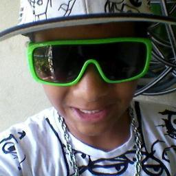 Twitter Oficial De KelvinVideosHD, Facebook : http://t.co/LeWhESGm! Se Inscrevam-se http://t.co/cdGuCXss