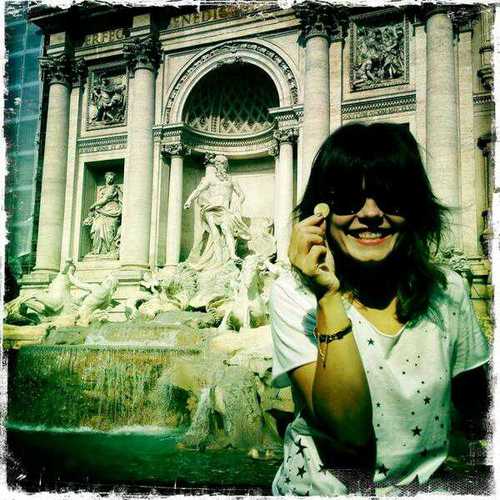 CFLauraCaballer's profile picture. Club de Fans Oficial de Laura Caballero; directora y guionista de series como ANHQV, LQSA y obras teatrales como Matrimoniadas. ¿Laura? ♥UN AMOR♥