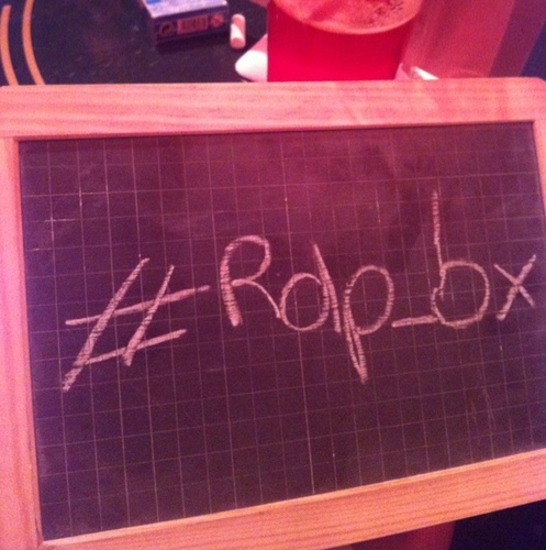 La république des pintes, depuis 2007, réunion informelle de blogueurs et d'utilisateurs des médias sociaux à #Bordeaux, chaque second vendredi du mois. #Rdp_bx