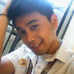 happy go lucky. snob sometimes.i cant live without music. :) im just a one txt away friend :))) SMILE :)