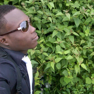 Cool, sweet, humble n sporty! Ax me anifin u wanna knw abt me!