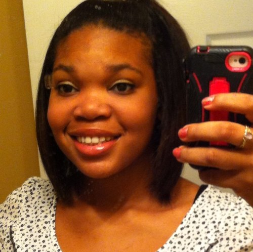 ChanteleLove's profile picture. I sing,write & love to laugh. #TeamLightSkin#TeamPisces #TeamFREAK #Teamfollowback #STONER