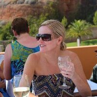 Caroline Austin-Kennett (@carolineaustin9) 's Twitter Profile Photo