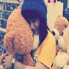 Eu tento falar, mas vocês me deixaram sem palavras.Eu tento me mover mas não consigo sair do lugar, vocês me deixaram paralisada, de amor. 08/12/12
