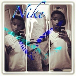 #teamFollowBack