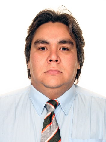abogado, notario, Lic. en Administración