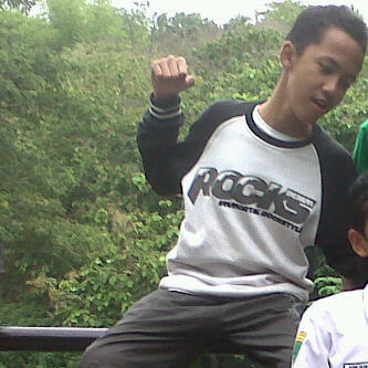 Pindah di twitter @jr48_