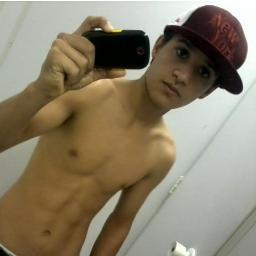 sou somente eu e meio bobo :)