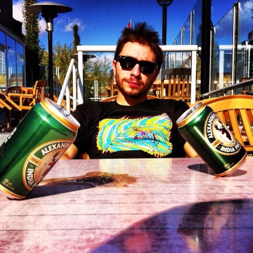 sawyatweets's profile picture. CANADA (East-Coaster in Calgary)