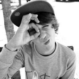 corinthians, coca-cola, skins, xfactor, emblem3, pollo, skate, sprite, loop and sifoe ~ @xaterrima ♥