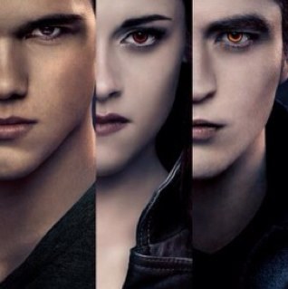 U love THE TWILIGHT SAGA? Follow. News,pictures,videos.                             Because Forever.....IS JUST THE BEGINNING.#twilight
