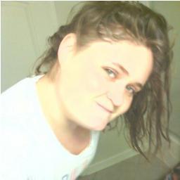 Kelseys the name, 21 will be the age as of Christmas 2012.. I am not your ordinary girl. I love my son he is the only man i need in my life.. i follow back.