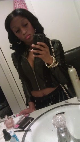 KarnysheH's profile picture. 