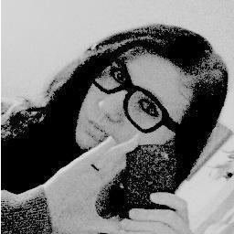 Lottlie97's profile picture. Tanzt gern das Fischstäbchen. Beansprucht @dasdiedererik als Kissen etc.