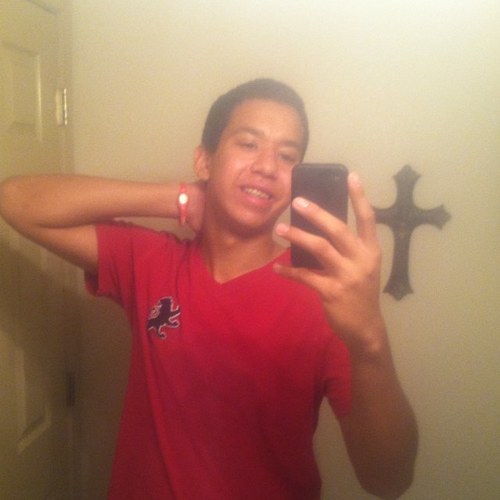 His name be Angelo | He's a dork 3 | #Teamsingle | #CowboyNation |My besttie | Bulldogs C/o '15|You gotta follow :D| ~ @kat_bruhh