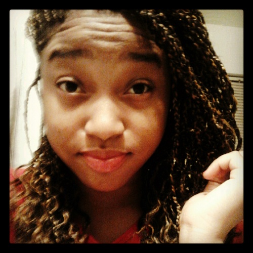 Only live one moment at a time and im here to live mines .. Chasing my dreams to i cant nomore *^▁^* Follow my instagram : Gorgeous_ovoxo_ :)