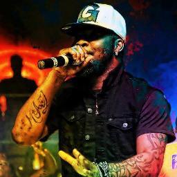 Premier Compte twitter destiné aux fans de Dj Arafat | News, Prochaines dates, exclusivité | Suivez nous & rendez vous sur http://t.co/aBgyZX2cFq ✌️