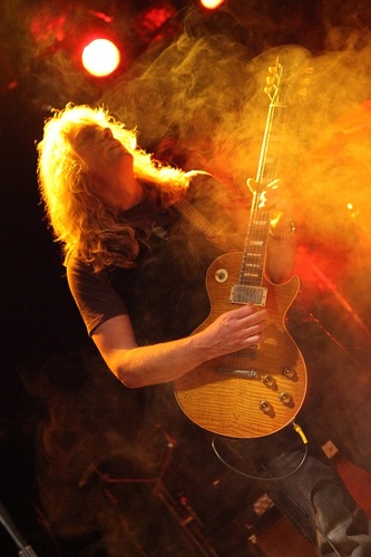Australian Rock guitarist, live performer, in demand session player and is currently on tour with the We Will Rock You 2019/20 UK and Ireland tour.