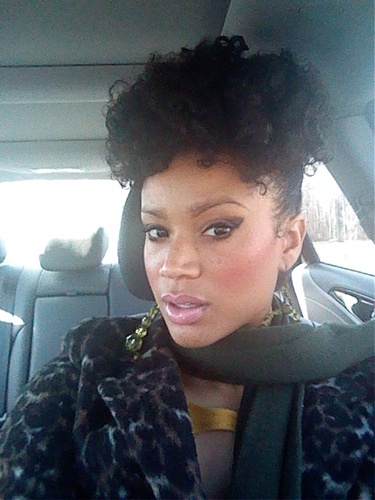 A woman of excellence is like a thoroughbred, graceful & strong, a creature of rare beauty. She is a winner!