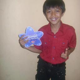Dukung aku di Idola Cilik ketik IC (spasi) GILANG kirim ke 6288