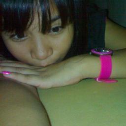 iadcadrian's profile picture. idol ko po si @itsEllaCruz :))