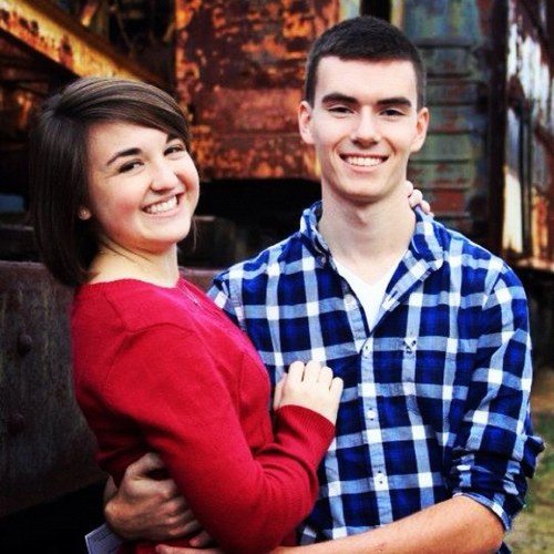 PhotogHannah's profile picture. Full time student; future teacher; aspiring photographer :)