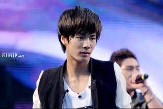 gmailusers's profile picture. Say you love me. No? Fuck you.