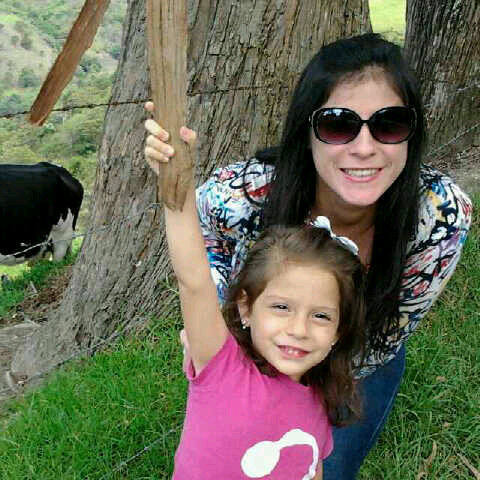 GramoraGra's profile picture. 