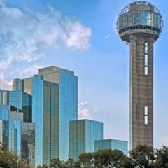 Tweeting about top fantasy Dallas city stories