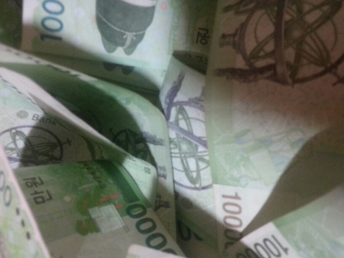 kumkangjaehwa's profile picture. 눈에보이지않는것이더크다