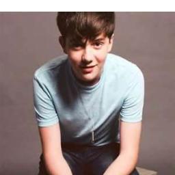 hi 
follow me ;)