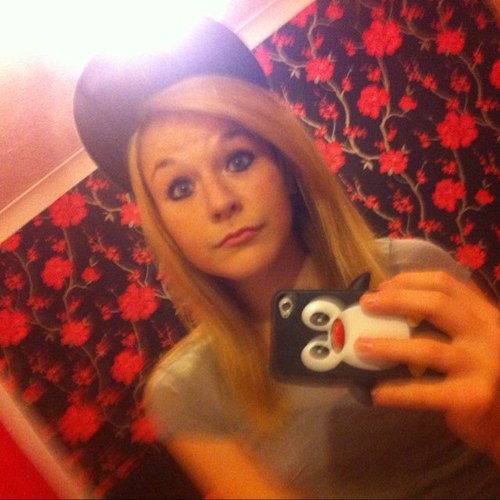14 years old // follow ill follow back