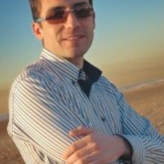 Ingeniero de Telecomunicación con experiencia en gestión integral de la innovación y en docencia en niveles universitarios e intermedios