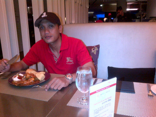 RespatiGatot's profile picture. I like rock n roll