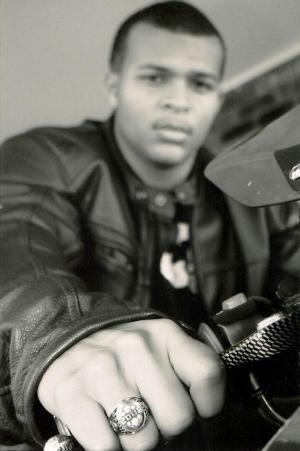 Call Me Papiachi...90's baby (gold ring)...The middle of the club it get retarded (thats where i be!)