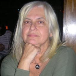 B.Sc in Business Administration/Greek language instructor to foreigners/classical music and country music fan/poetry and fiction/art