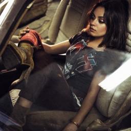 Chwh0re's profile picture. Starting over.