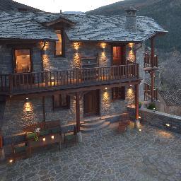 Bienvenido a la Borda de Santa Bárbara, una casa con mucho encanto rodeada de un paisaje mágico.
Siguenos en: http://t.co/ENxcLqJI
https://t.co/fItwDGkX
