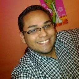 MÉDICO VETERINARIO, hijo, hermano,   criado en una familia con principios firmes, ORGULLOSO DE SER VENEZOLANO.