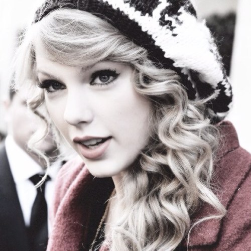FAN PAGE for all people who love Taylor Swift! Instagram: tswiftfollowers #TaylorSwift