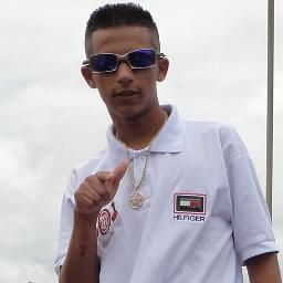 Nosso Estillo é Unico e Proprio é Por Ísso Qe Eu Fallo Aki Não Tem Vez Pra Safadoo e Talarico Atravesso O nosso Caminho é Caixão e Vella Preta