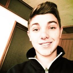 Apples_98's profile picture. 