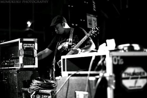 FnySilooij's profile picture. And in all things, I thank you God.