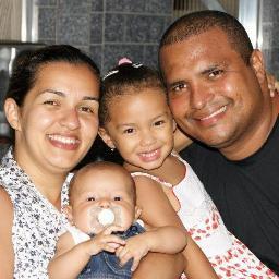 Quem me conhece sabe, pai da Duda e do Arthur, marido da Re e Rubro Negro NATO !!!