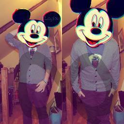 Tweetdefolie's profile picture. Des tweet a la folie :3
Follow @LaylouMltt